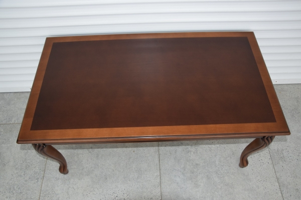 Ogłoszenie - ława - stolik z drewna orzechowego - jak nowy. Zdjęcie 3