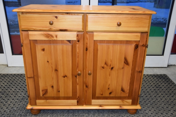 Ogłoszenie - komoda z drewna sosnowego - jak nowa. Zdjęcie 1