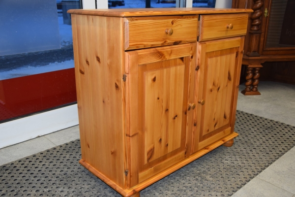 Ogłoszenie - komoda z drewna sosnowego - jak nowa. Zdjęcie 2