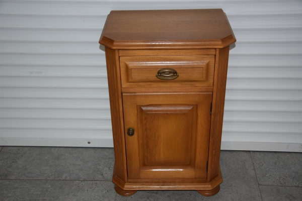 Ogłoszenie - komoda - szafka dębowa - jak nowa. Zdjęcie 1