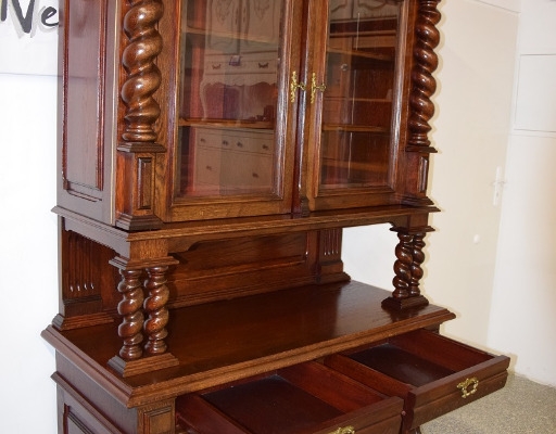 Ogłoszenie - kredens dębowy - meble gdańskie - stan idealny jak nowy. Zdjęcie 3