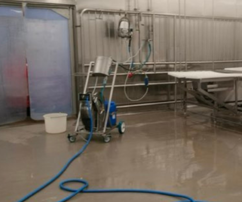 Ogłoszenie - Szczerze? W branży sprzątającej każdy obiecuje „najwyższą jakość”. Tylko że u nas to nie są puste słowa.. Zdjęcie 4