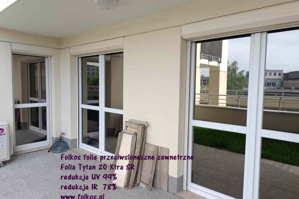 Ogłoszenie - Folia Tytan 275XC, Folia Tytan 20 Xtra SR - folie przeciwsłoneczne zewnetrzne na okna Warszawa - Usługa oklejania szyb. Zdjęcie 9