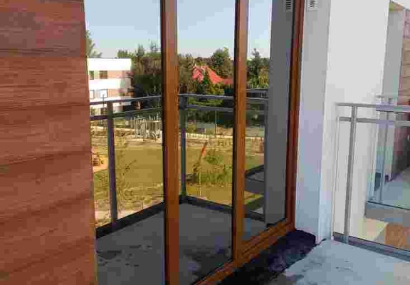 Ogłoszenie - Folia Tytan 275XC, Folia Tytan 20 Xtra SR - folie przeciwsłoneczne zewnetrzne na okna Warszawa - Usługa oklejania szyb. Zdjęcie 4