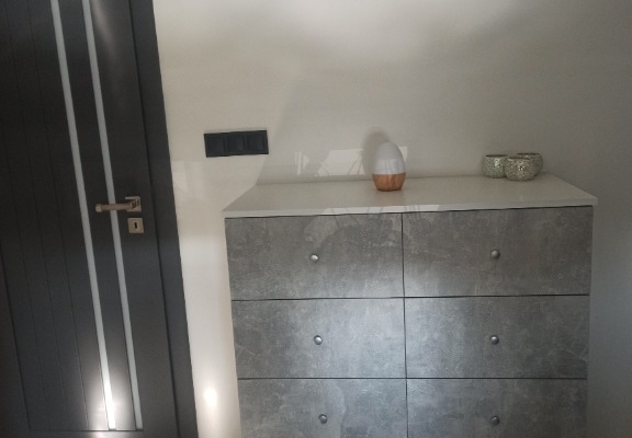 Ogłoszenie - meble nie z tej palety. Zdjęcie 2