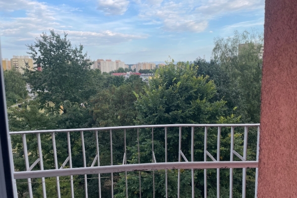 Ogłoszenie - Sprzedam M-6 w Jastrzębiu Zdroju  SUPER LOKALIZACJA. Zdjęcie 1