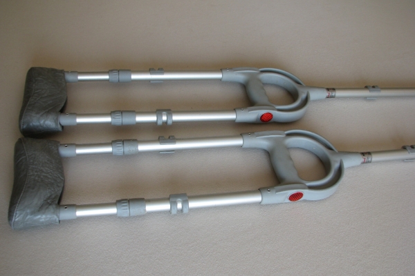 Ogłoszenie - Kule ortopedyczne, pachowe z regulacją wysokości, MIKIRAD 06/MR inwalidzkie 2 szt. Zdjęcie 7