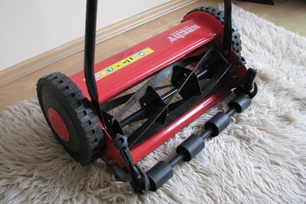 Ogłoszenie - Kosiarka ręczna wrzecionowa Hecht. Zdjęcie 4