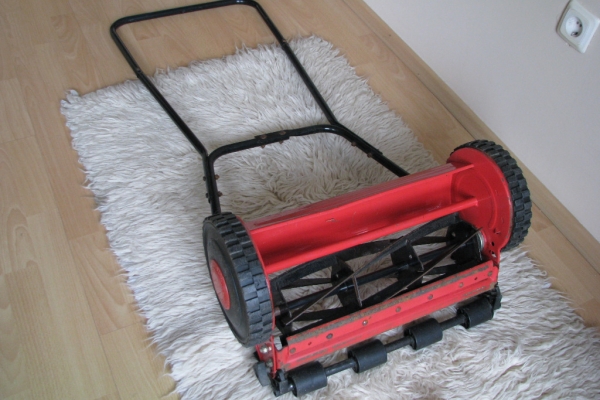 Ogłoszenie - Kosiarka ręczna wrzecionowa Hecht. Zdjęcie 8