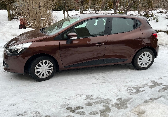 Ogłoszenie - Renault Clio 2015 rok, 1.2 benzyna, brąz, 1 właściciel, niski przebieg, zadbany. Zdjęcie 1