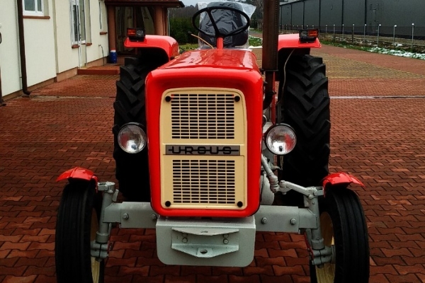 Ogłoszenie - Ciągnik Ursus C-360 1985 Silnik Ursus 4 cylindry Odnowiony Zarejestrowany. Zdjęcie 3