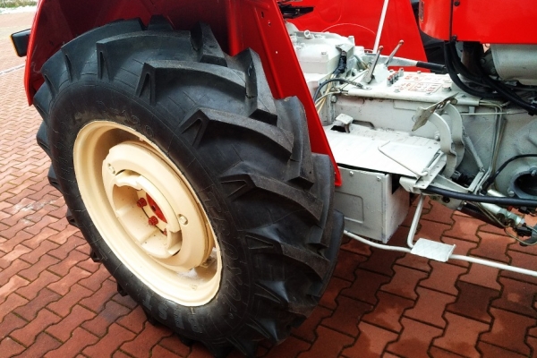Ogłoszenie - Ciągnik Ursus C-360 1985 Silnik Ursus 4 cylindry Odnowiony Zarejestrowany. Zdjęcie 6