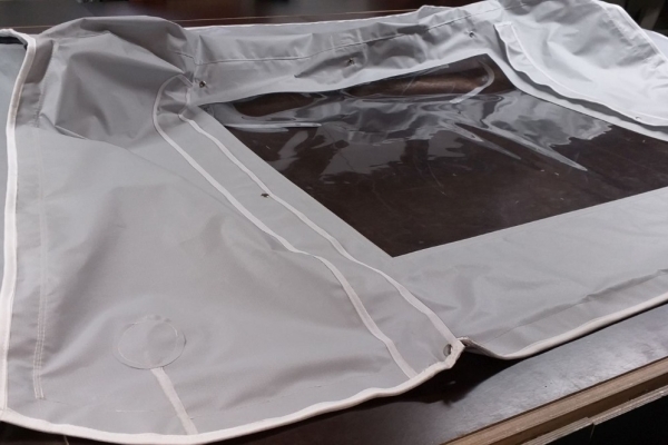 Ogłoszenie - Naprawa przedsionki camping szycie parasole altany  pokrycia łodzie cabrio. Zdjęcie 1