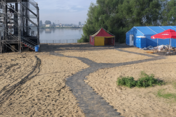 Ogłoszenie - Tymczasowa podłoga eventowa - festiwale i wydarzenia plenerowe. Zdjęcie 4