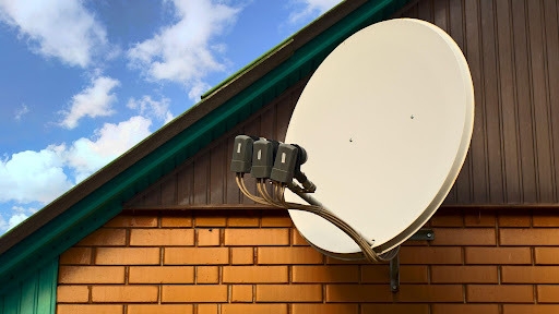 Ogłoszenie - Instalacja anten Serwis anten satelitarnych na dachu/balkonie/elewacji Dąbrowa Górnicza Regulacja anten Montaż anteny. Zdjęcie 1