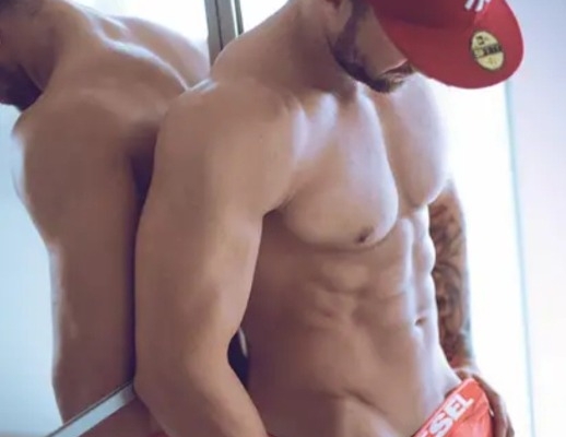 Ogłoszenie - Striptizer Gdańsk na wieczór panieński w Pomorskim ! Przystojny Striptizer Gdańsk, Profesjonalny Striptiz Gdańsk. Zdjęcie 1