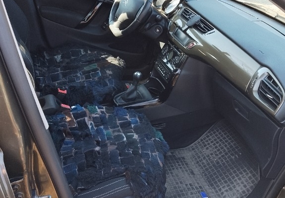 Ogłoszenie - Sprzedam auto Citroen C3, 2012r. 118000tys. Zdjęcie 4