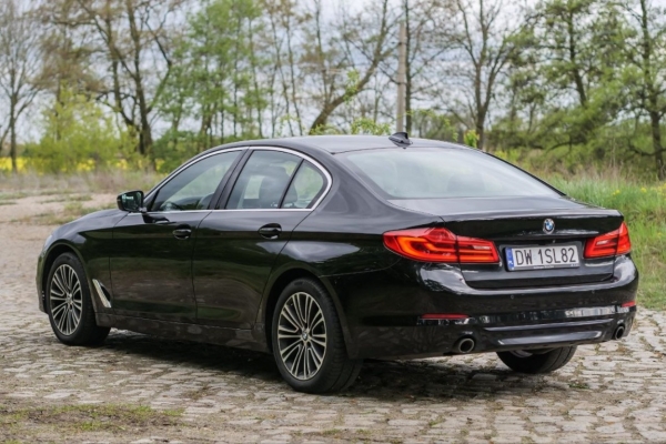 Ogłoszenie - Bmw 518d salon Polska , gwarancja. Zdjęcie 2