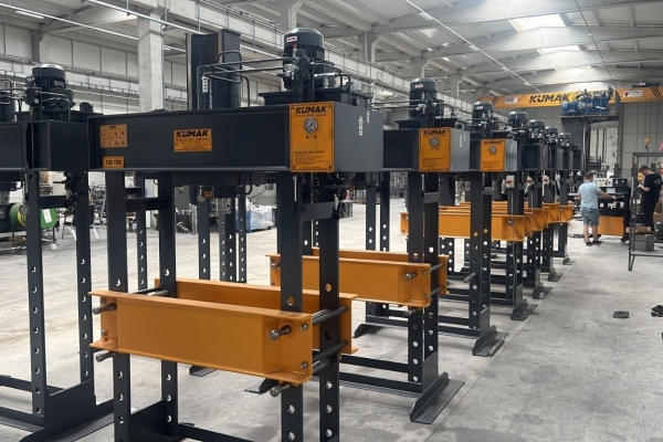 Ogłoszenie - Prasa hydrauliczna 100t. Zdjęcie 3