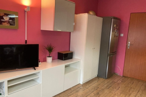 Ogłoszenie - 2pok, 47met, okolice placu Wróblewskiego PIWNICA/PARKING (Wrocław). Zdjęcie 3