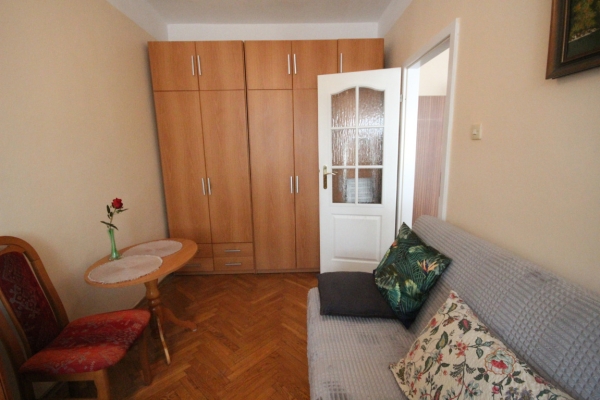 Ogłoszenie - 3pok, 47met, okolice Wszystkich Świętych LOGGIA/PIWNICA (Wrocław). Zdjęcie 4