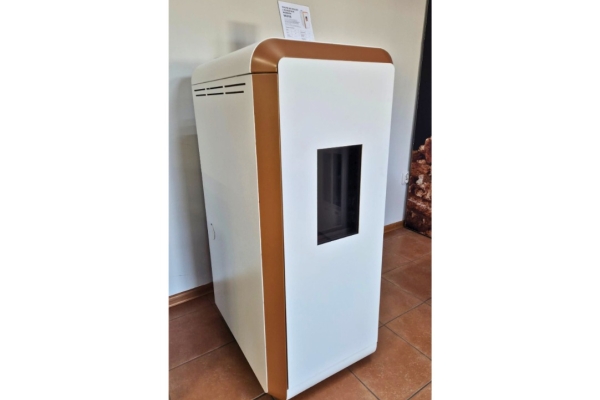 Ogłoszenie - Piecyk Vesta 15 kW na pellet z płaszczem wodnym. Zdjęcie 3