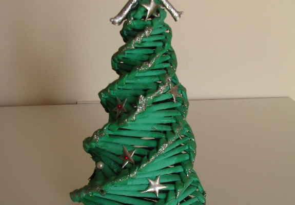 Ogłoszenie - Mała zielona choinka ze srebrnymi dodatkami 26 cm świąteczny stroik. Zdjęcie 8