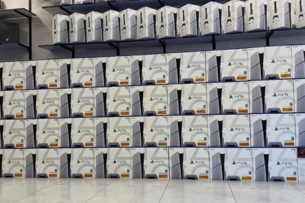 Ogłoszenie - WWW.WHOLESALETECHZ.COM Nowy, Sony PS5 Pro, Sony PS5 Slim, Sony PS5, Nintendo Switch 2, Xbox Series X, PS5, iPhone 16 Pro. Zdjęcie 1