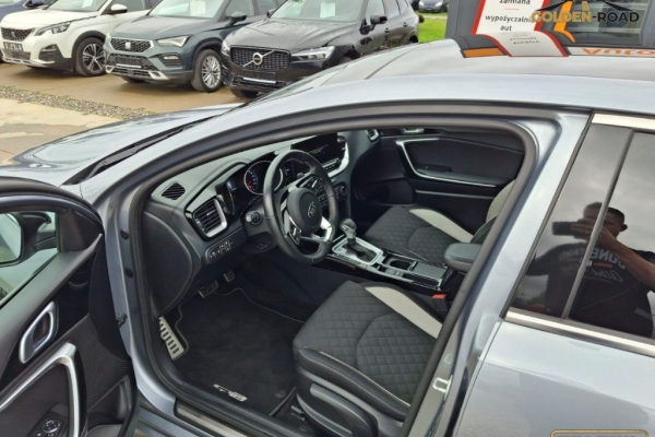 Ogłoszenie - ProCeed  1,5 T-GDI 160KM GT-LINE panorama navi kamera alu automat opłacony. Zdjęcie 6