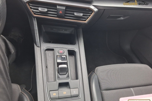 Ogłoszenie - CUPRA FORMENTOR   1,5 tsi 150KM navi kamera alu grz.kierownica digital zarejestrowany. Zdjęcie 8