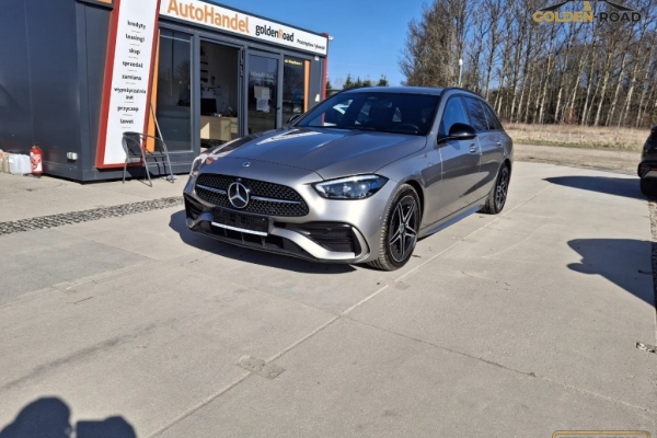 Ogłoszenie - c220d 200KM AMG pakiet alcantara navi kamery 360 el.klapa opłacony. Zdjęcie 1