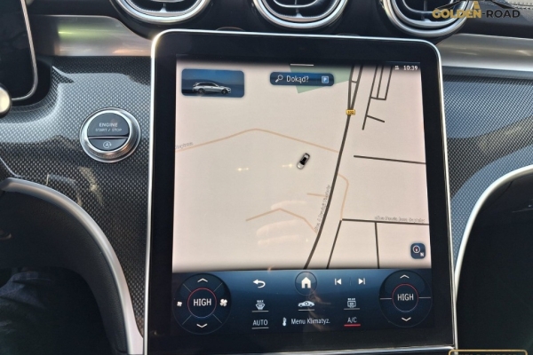 Ogłoszenie - c220d 200KM AMG pakiet alcantara navi kamery 360 el.klapa opłacony. Zdjęcie 7