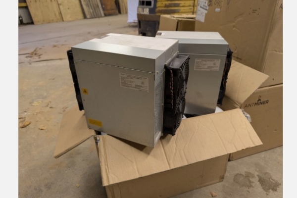 Ogłoszenie - Wholesales Bitmain S21 XP 270th asic,Antminer S23 318th asic miner. Zdjęcie 3