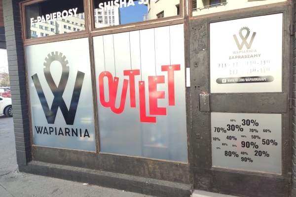 Ogłoszenie - Wyklejanie okien / oklejanie szyb witryn folia mleczna/ folia mrożona / naklejki reklamy na szyby Warszawa. Zdjęcie 8