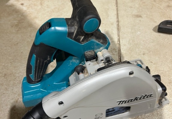 Ogłoszenie - Akumulatorowa ręczna pilarka tarczowa – zagłębiarka Makita DSP600 LXT. Zdjęcie 4