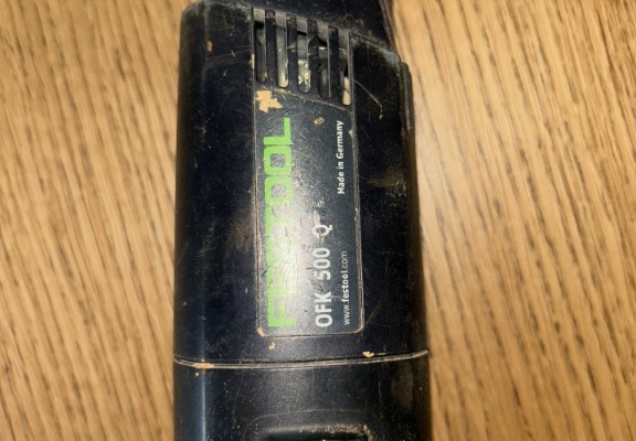 Ogłoszenie - Profesjonalna frezarka krawędziowa FESTOOL OFK 500 Q-Plus R3 578716. Zdjęcie 1