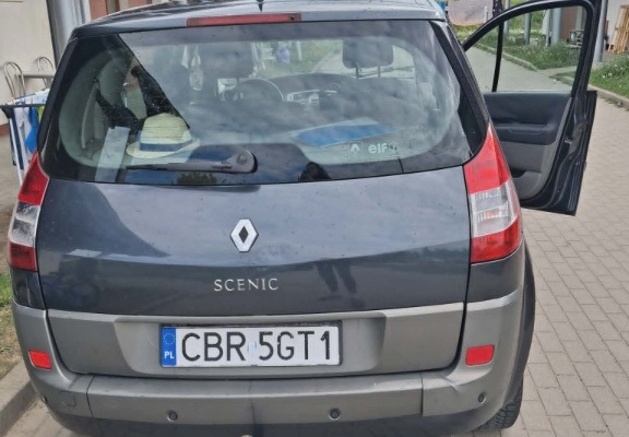 Ogłoszenie - Renault Scenic II 2.0 Benzyna | OC do 08.2026 | Działa i jeździ. Zdjęcie 6