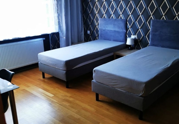 Ogłoszenie - 14pok, 320met, Okolice Szkolnej GARAŻ/2000 (Syców). Zdjęcie 8