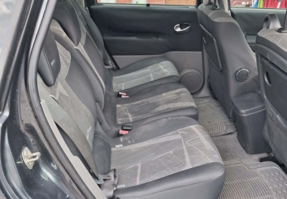 Ogłoszenie - Renault Scenic II 2.0 Benzyna | OC do 08.2026 | Działa i jeździ. Zdjęcie 5