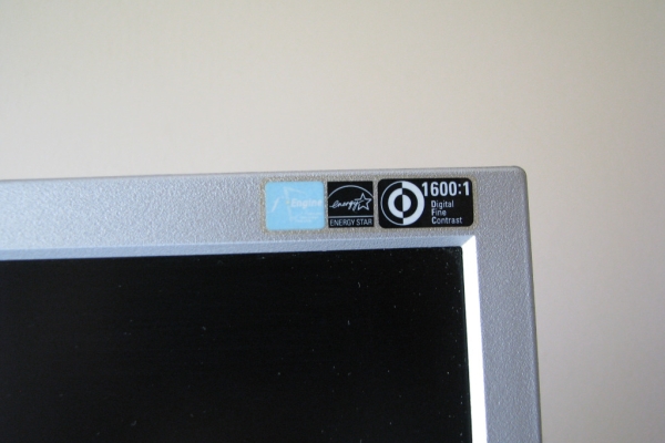 Ogłoszenie - Monitor LCD do komputera LG Flatron L1952S 19 cali. Zdjęcie 10