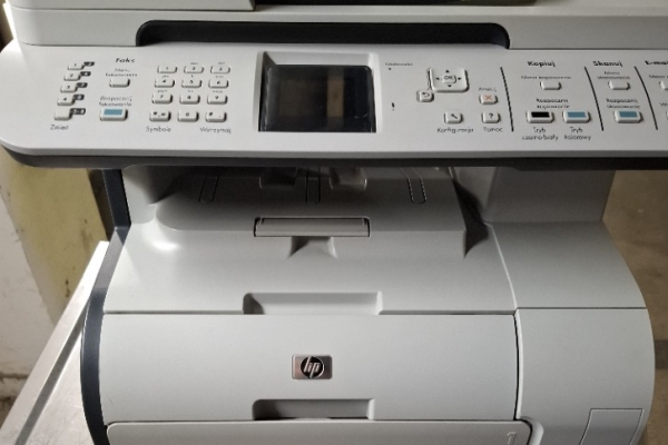 Ogłoszenie - Urządzenie Combo Drukarka Fax Ksero Skaner HP Laser Jet Kolor Stan Idealny. Zdjęcie 1