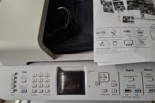 Ogłoszenie - Urządzenie Combo Drukarka Fax Ksero Skaner HP Laser Jet Kolor Stan Idealny. Zdjęcie 2