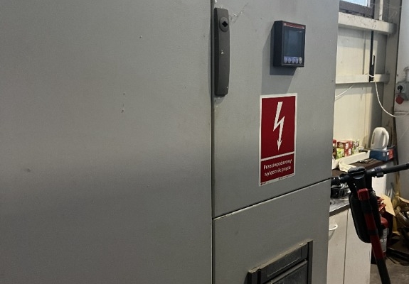 Ogłoszenie - Sprzedam rozdzielnie elektryczną przemysłową. Zdjęcie 4