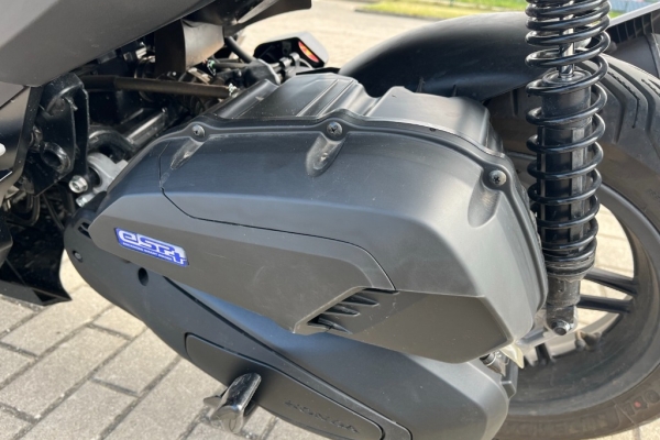 Ogłoszenie - Honda Forza 125 z 2025 roku. To nie jest zwykły skuter.. Zdjęcie 3