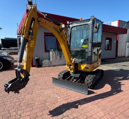 Ogłoszenie - KUBOTA Koparka MiniKoparka XE20E Używana!. Zdjęcie 2