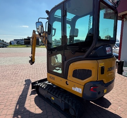 Ogłoszenie - KUBOTA Koparka MiniKoparka XE20E Używana!. Zdjęcie 3