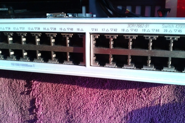 Ogłoszenie - 3COM 3CR17662-91 ROZDZIELNICA ETHERNET. Zdjęcie 4