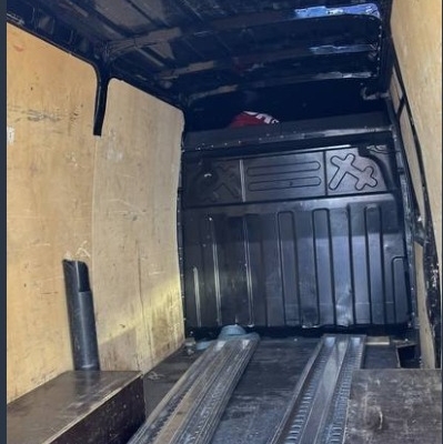 Ogłoszenie - Iveco 35C 210km Furgon Bliźniak! Automat!. Zdjęcie 7