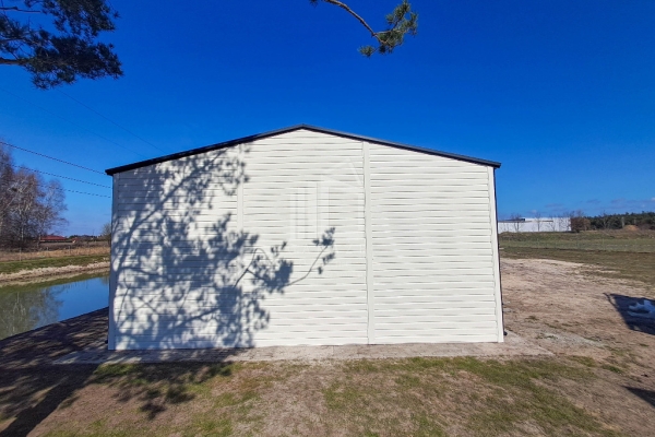 Ogłoszenie - Hala 7,5x6m - biały - brama uchylna - brama dwuskrzydłowa - 4x okno - drzwi - rynny ID1016. Zdjęcie 3