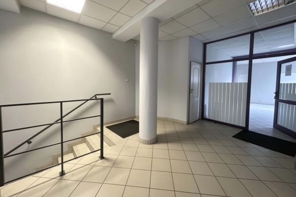 Ogłoszenie - Lokal użytkowy o pow. 208,76m² w centrum Siedlec. Zdjęcie 9
